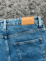 Neuwertige Monki Jeans Größe 29 Leipzig - Grünau-Mitte Vorschau