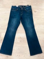 Tommy Hilfiger Bootcut Jeans 42 (US 14, XL) nagelneu mit Etikett! Berlin - Steglitz Vorschau