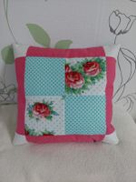 Neu 30cm x 30cm Zierkissen Bezug Patchwork Rosen Deko Baden-Württemberg - Achern Vorschau