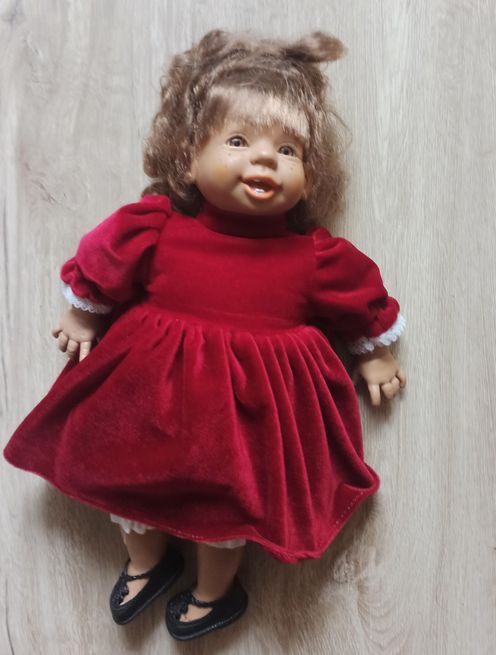 alte Puppe aus DDR in Olbernhau