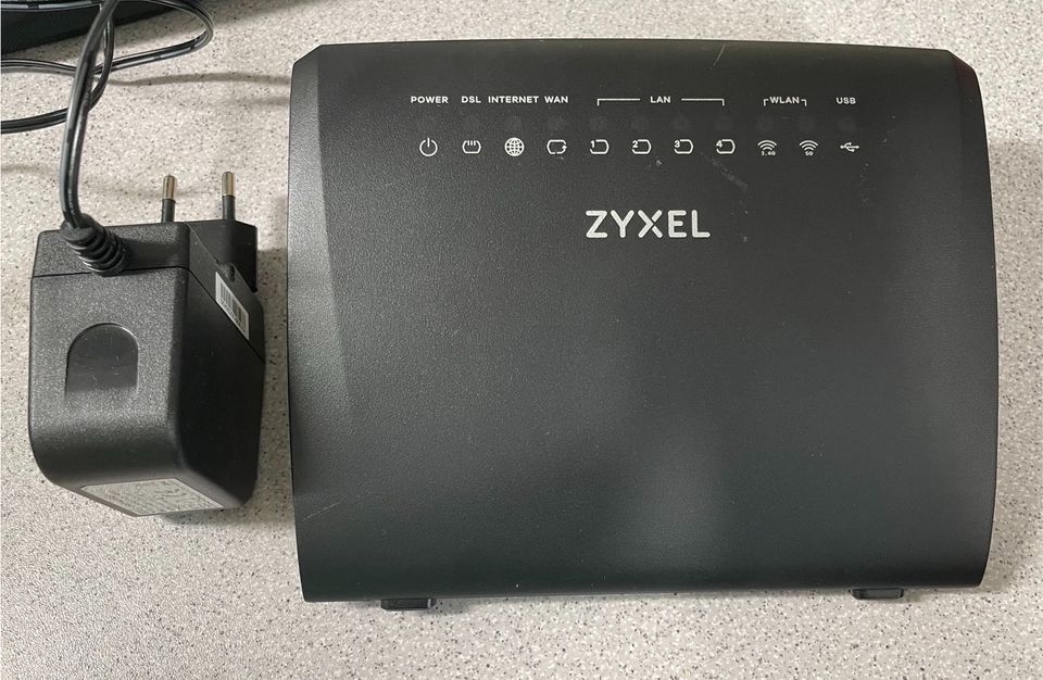 ZYXEL VMG3925-B10B VDSL AC WiFi Modem Router in Bergkamen