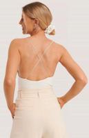NEU NA-KD Body Weiß Creme S 36 gekreuzt Niedersachsen - Hildesheim Vorschau