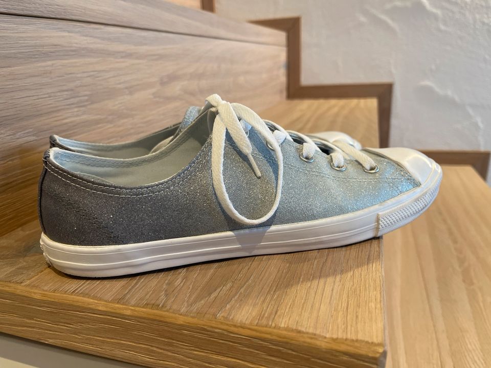 Converse Limited Edition Größe 41 in Mettlach