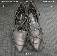 Ballerina Schwarz / Grau Duisburg - Homberg/Ruhrort/Baerl Vorschau