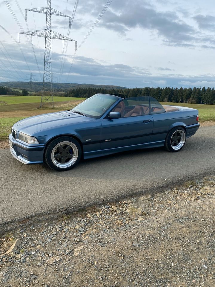 BMW e36 320i neu tüv mit Hardtop in Aßlar