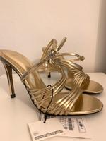 Neu Gold 36 Zara Schuhe high heels Duisburg - Duisburg-Mitte Vorschau