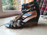 Sommersandalen Schuhe Nordrhein-Westfalen - Delbrück Vorschau