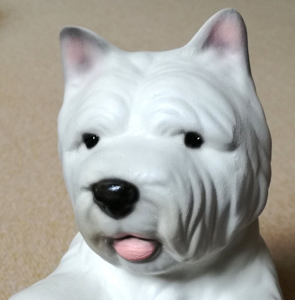 Sehr schöner "Westi" Hund aus Keramik in Ansbach