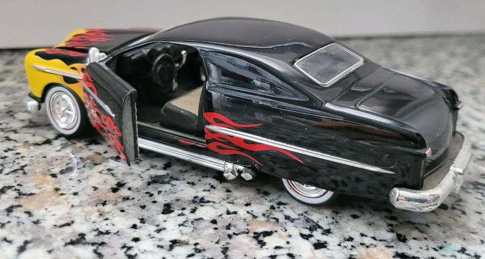 1949/50 ford custom street rod 1:33 Ton Toys Auto Car Model in Bielefeld