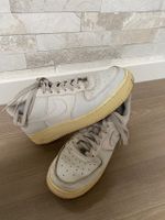 Ältere Nike Air Force Sneaker Turnschuhe Gr 39 used Bochum - Bochum-Mitte Vorschau