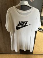 Nike Tshirt Baden-Württemberg - Baden-Baden Vorschau