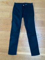 H&M skinny Jeans Mädchen dunkelblau Größe 164 Niedersachsen - Celle Vorschau