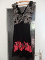 Kleid Desigual schwarz mit Blumenmuster, ärmellos – Gr. S 92cm la Rostock - Kröpeliner-Tor-Vorstadt Vorschau