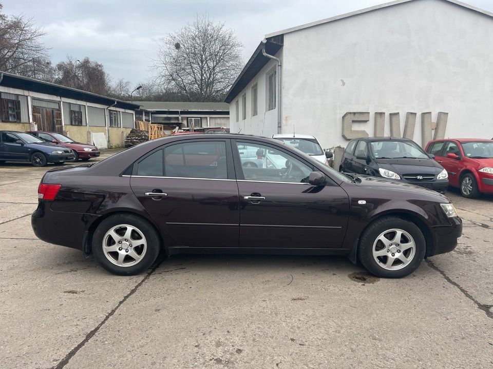 Hyundai Sonata 2,4 GLS 119KW,KLIMA,AHK,TÜV12/2025 in Dresden