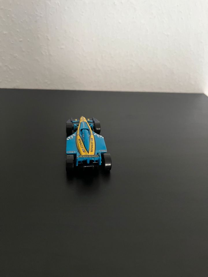 HOT WHEELS RENAULT F1 FORMULA TEAM FERNANDO ALONSO 2006 in Worms