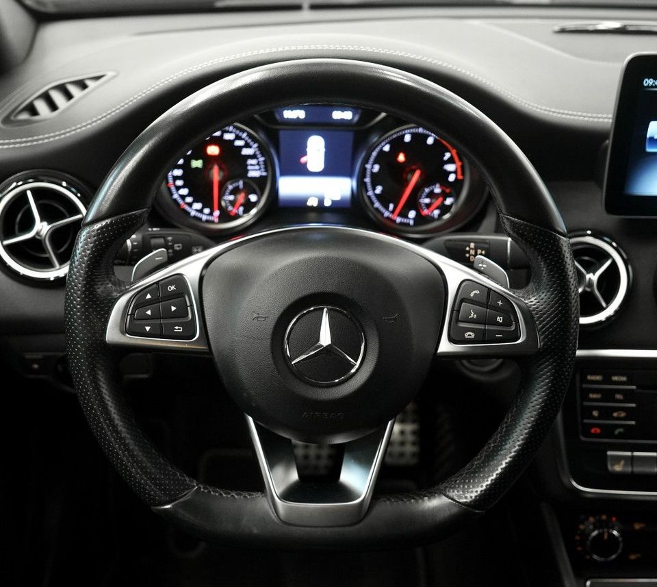 Mercedes-Benz A 180 AMG Line PEAK EDITION *2.H *LED High *Navi in Remscheid