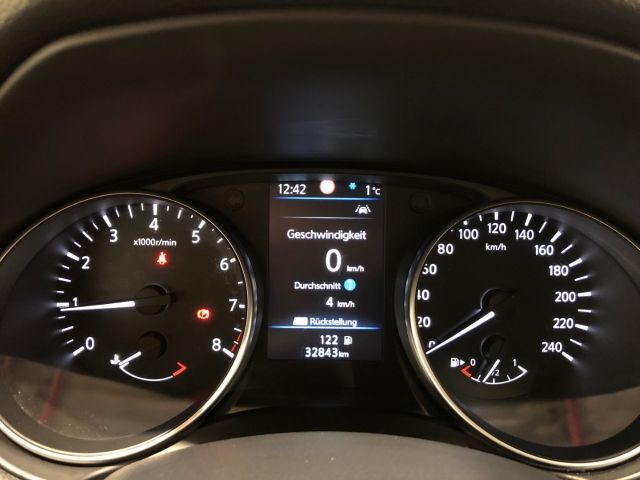 Nissan Qashqai 1.3 DIG-T Zama EU6d Navi Pano Klima PDC in Norderstedt