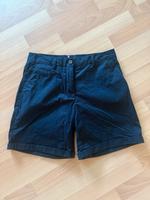 Blaue Short kurze Hose Tommy Hilfiger US Gr.6 Hessen - Rodgau Vorschau