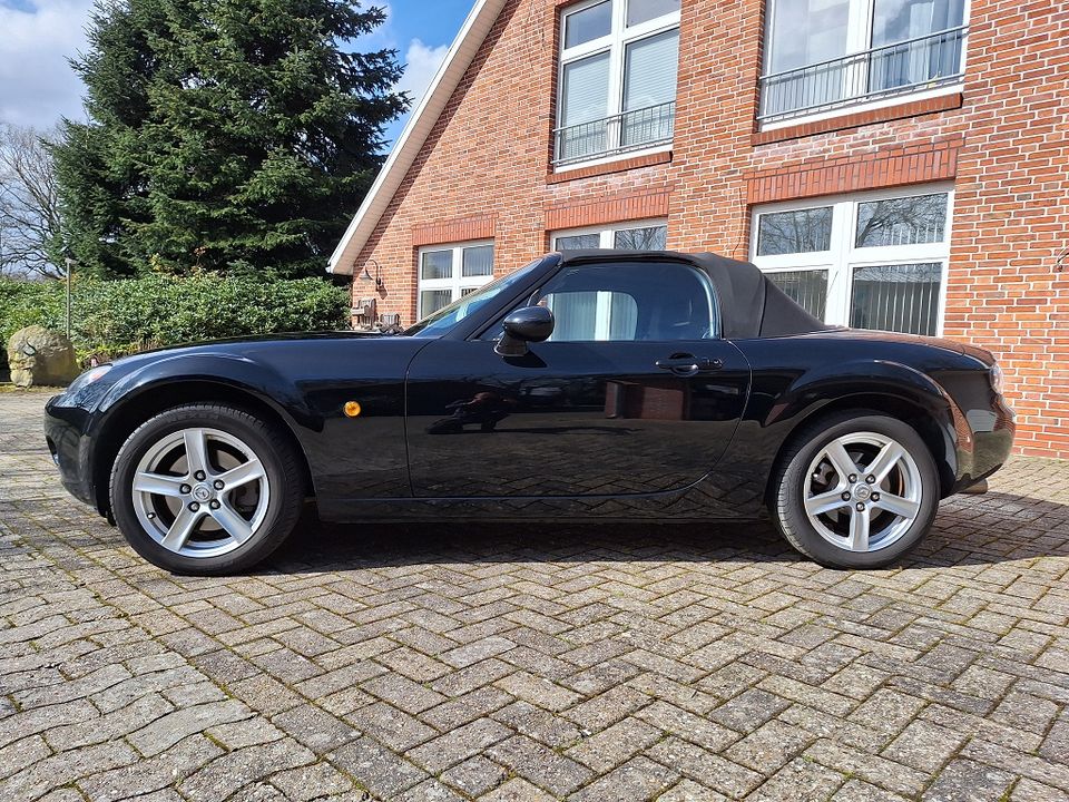 Mazda MX5 1.8 TÜV 10/2025, 2.Ha/ Klima in Westerstede