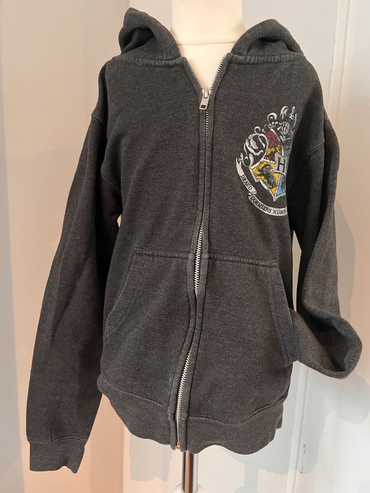Harry Potter kapuzenjacke hoodie Jacke grau/schwarz  140/146 in Frankfurt am Main