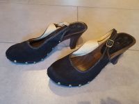 Schwarze Pumps (Holz-Clogs) Baden-Württemberg - Gerlingen Vorschau