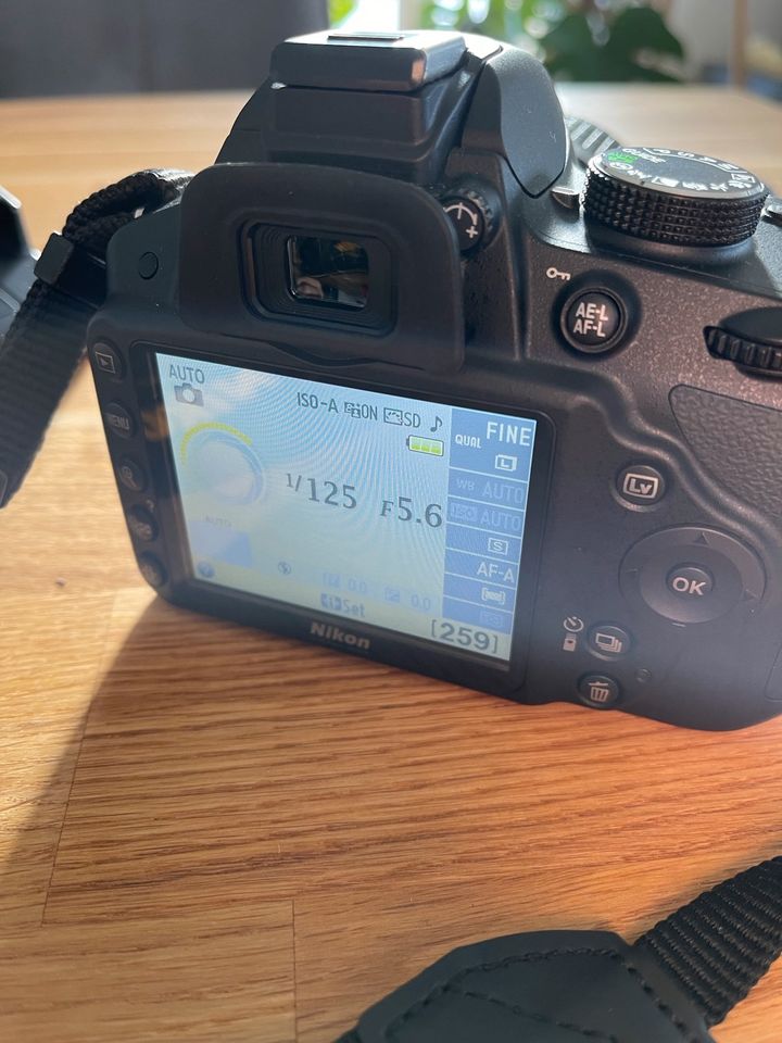 Nikon D3200 Kamera Spiegelreflex DSLR in Ergolding