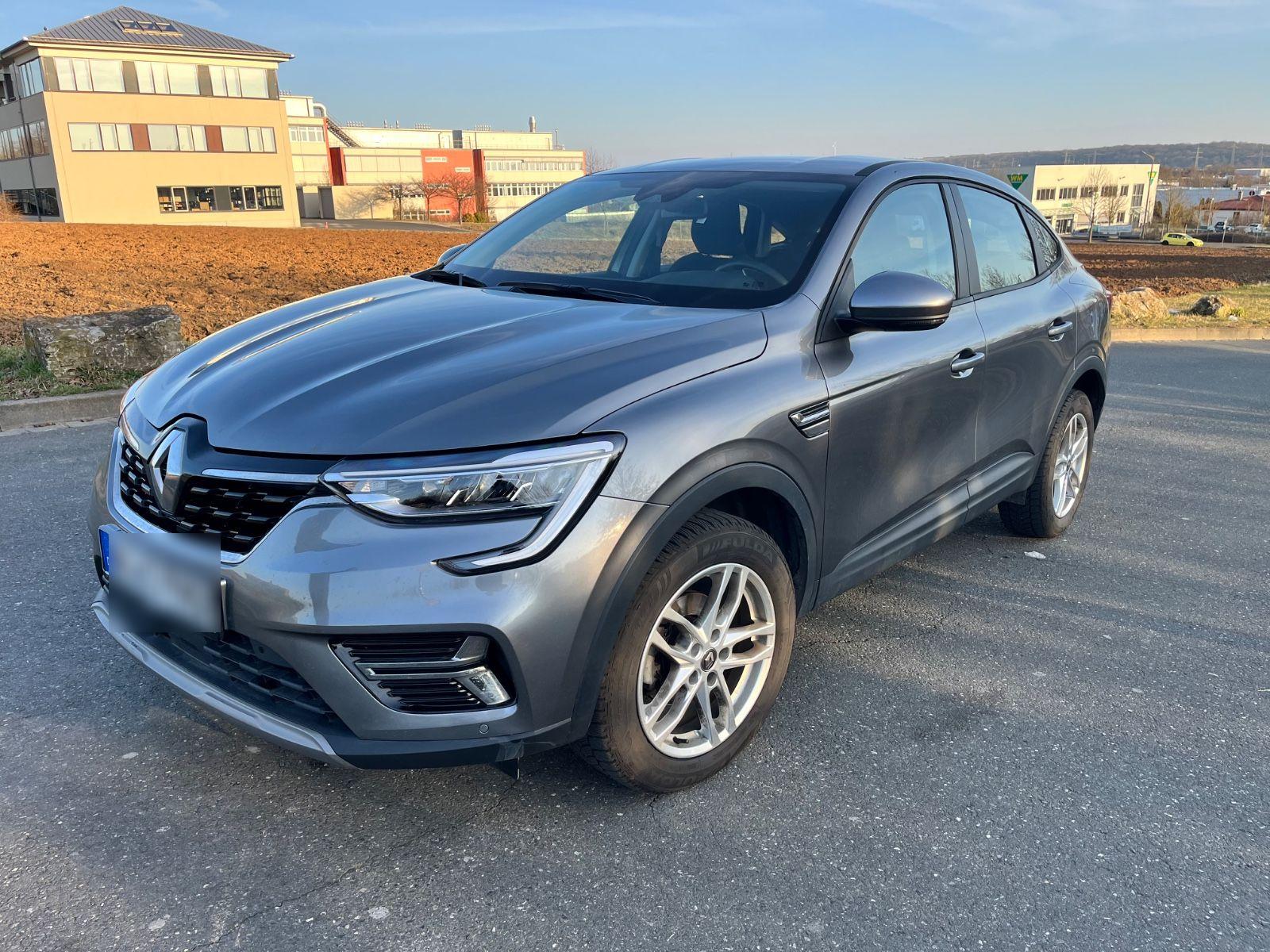 Abbildung des Autos Renault Arkana TCe 140 E…