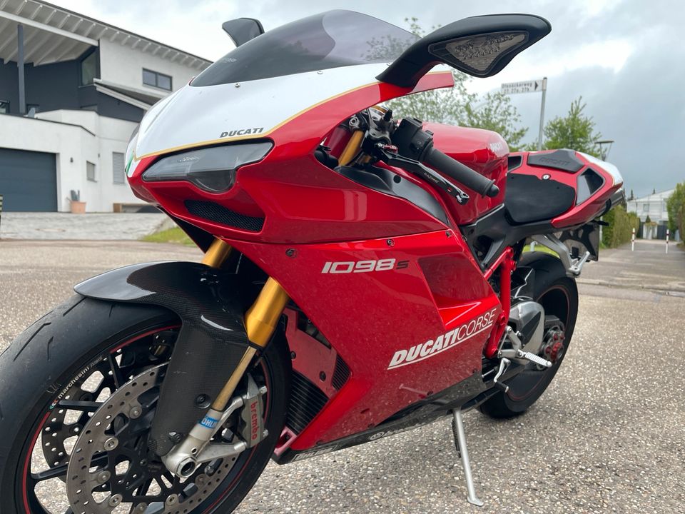 Ducati 1098S in Topzustand Akrapović in Pforzheim