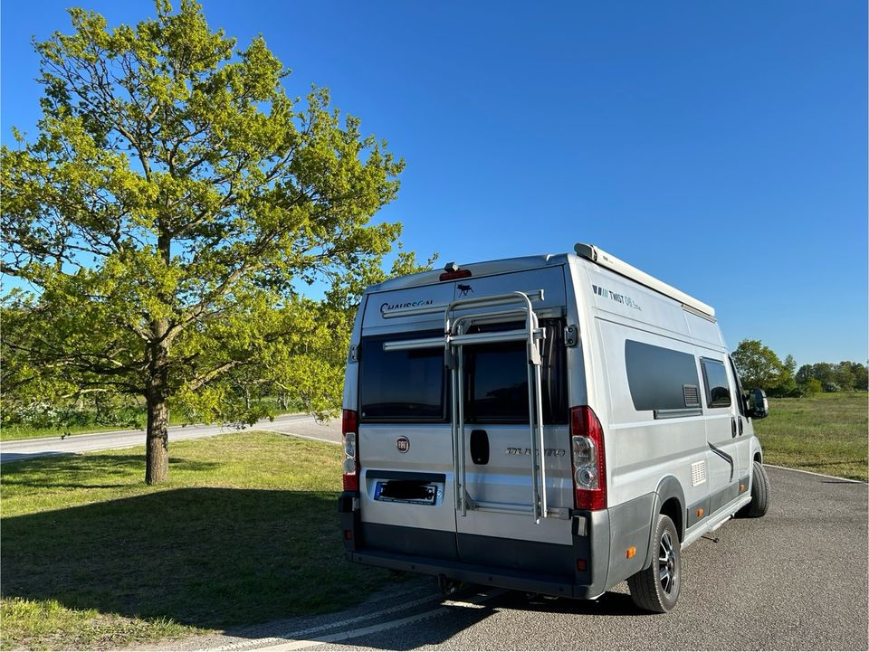 Chausson Twist 06 Prestige 5 Sitzplätze Motor NEU Kastenwagen WoM in Heikendorf