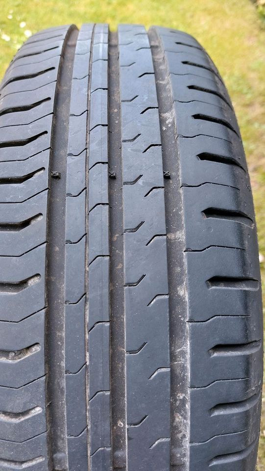 Sommerreifen Conti 185/65 R 15 T in Bielefeld