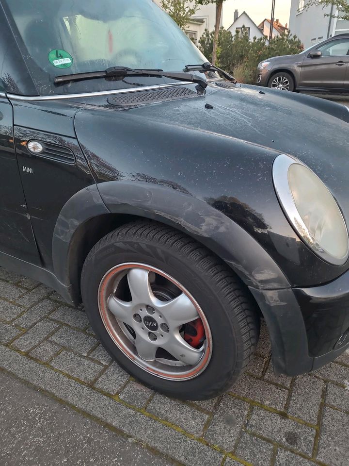 Mini cooper one r50 in Weiterstadt