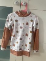 Handmade Hoodie Pullover Kinderkleidung  110/ 116 Baden-Württemberg - Bad Liebenzell Vorschau