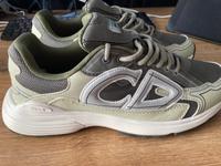 B30 sneaker dunkel grün Größe 43 Niedersachsen - Georgsmarienhütte Vorschau