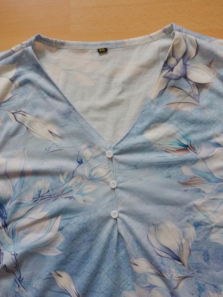Shirt XXL Brustweite 54 cm neu Versand 2,50€ in Butzbach