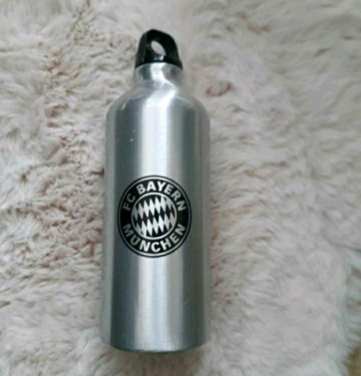 FC Bayern Alu Trinkflasche 650 ml❤NEU❤ in Simmozheim