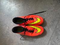 Nike Hallen-Fußballschuhe – Größe 43 Bremen - Horn Vorschau