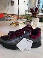 Mädchen Damen Schuhe Marke Geox 38 NEU Hessen - Hauneck Vorschau