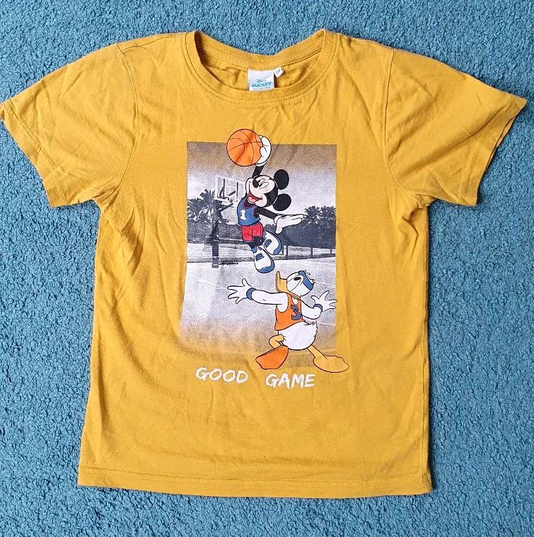 w. Neu T-Shirts Mickey Mouse Gr. 128; 122/128 Topolino, Disney in Dallgow