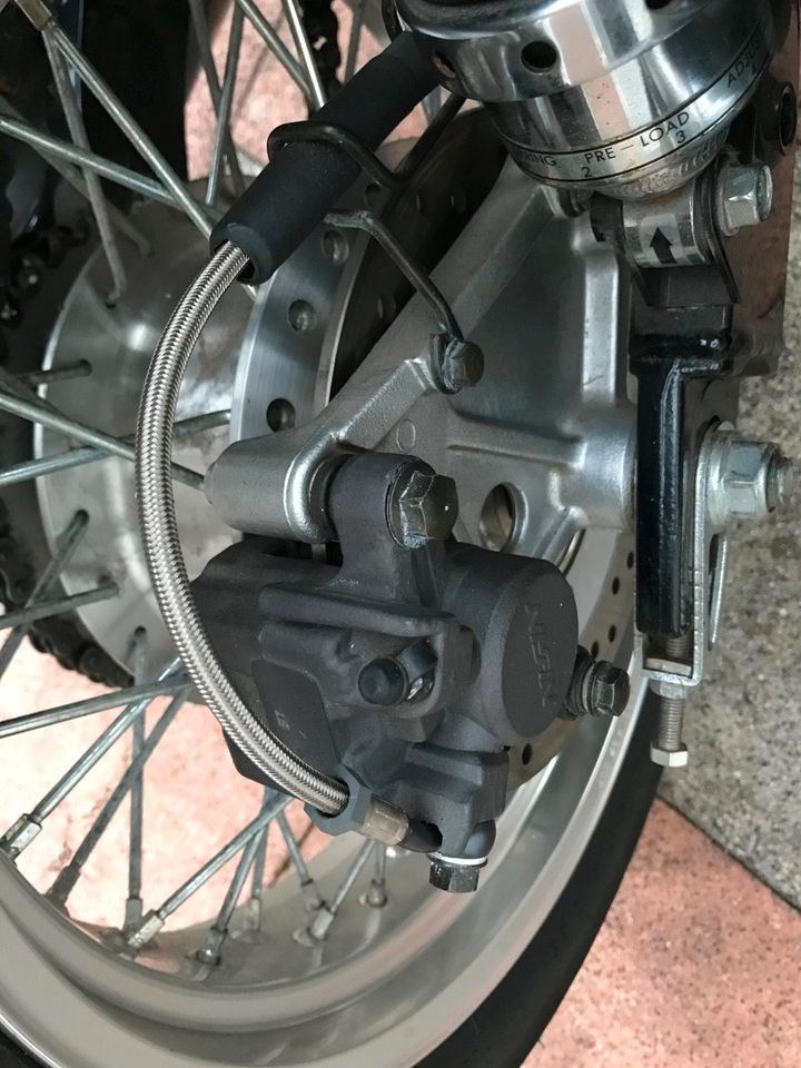 HONDA CB 400 four (Jubiläumsmod.98/99)-leicht beschädigt in Laufenburg (Baden)