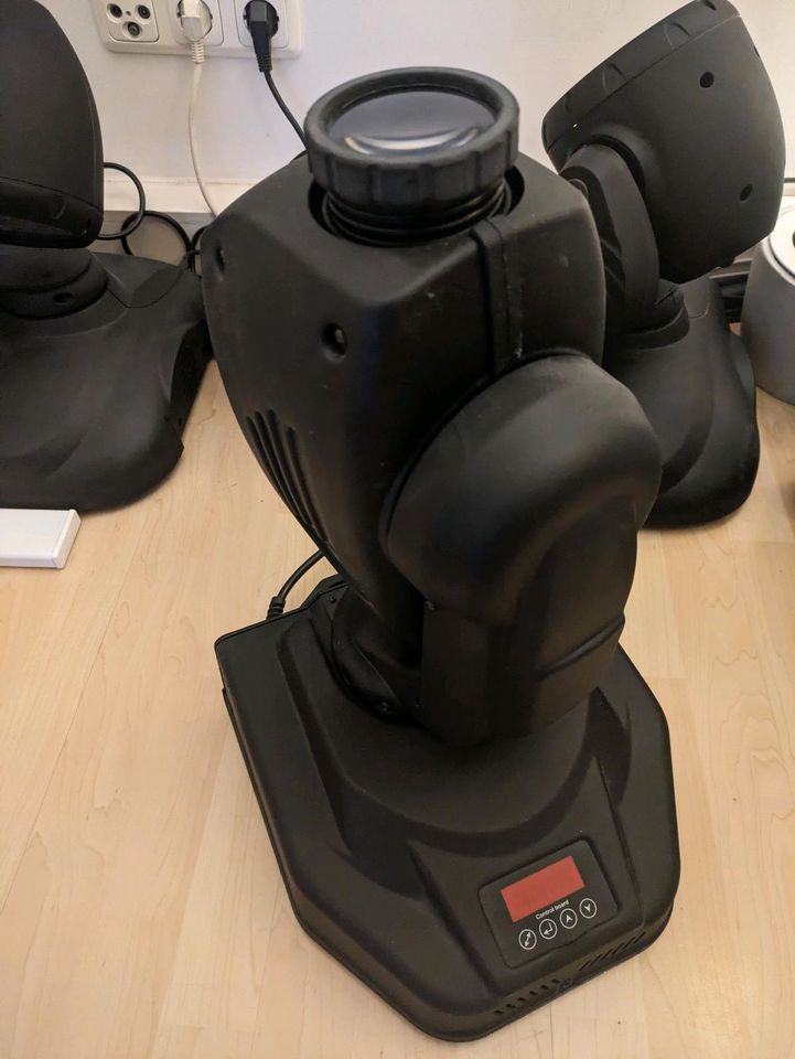 2+2 Ultralite Pro-Head 150 Moving Head (Profile) in München