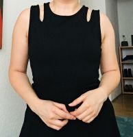 Schickes schwarzes Kleid von Jennyfer Sendling - Obersendling Vorschau