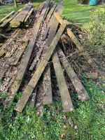 Holz für Selbstabholer (ehemaliger Terrassenboden) Dithmarschen - Tellingstedt Vorschau