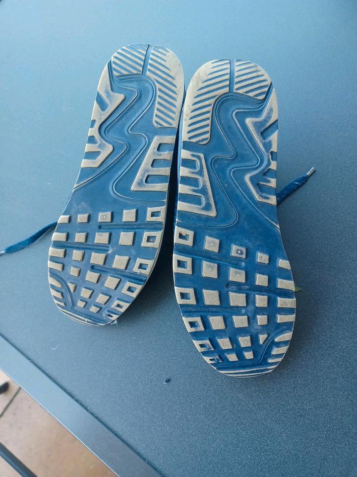 Nike Air Max Größe 40,  US 7, UK 6, Sneaker Laufschuhe in Olching