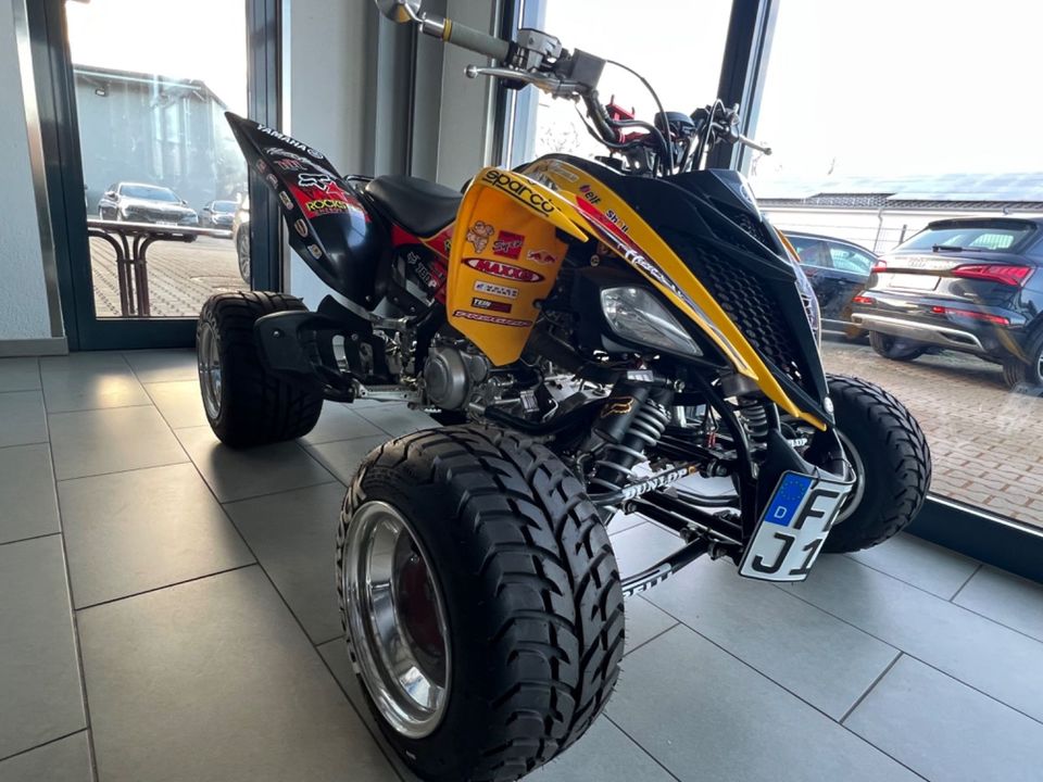 Yamaha YFM 700R RAPTOR *TIEF+BREIT*LOF*WENIG KM* in Büdingen