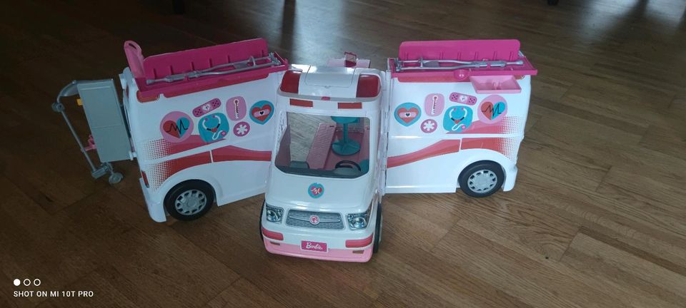 Barbie Krankenwagen in Appen