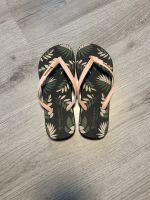 *NEU* Flip Flops schwarz/ rosa Gr. 37 Hessen - Kronberg im Taunus Vorschau