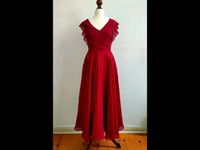 Langes rotes Ballkleid Berlin - Pankow Vorschau