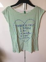 Shirt Größe 152 Benetton Brandenburg - Guben Vorschau