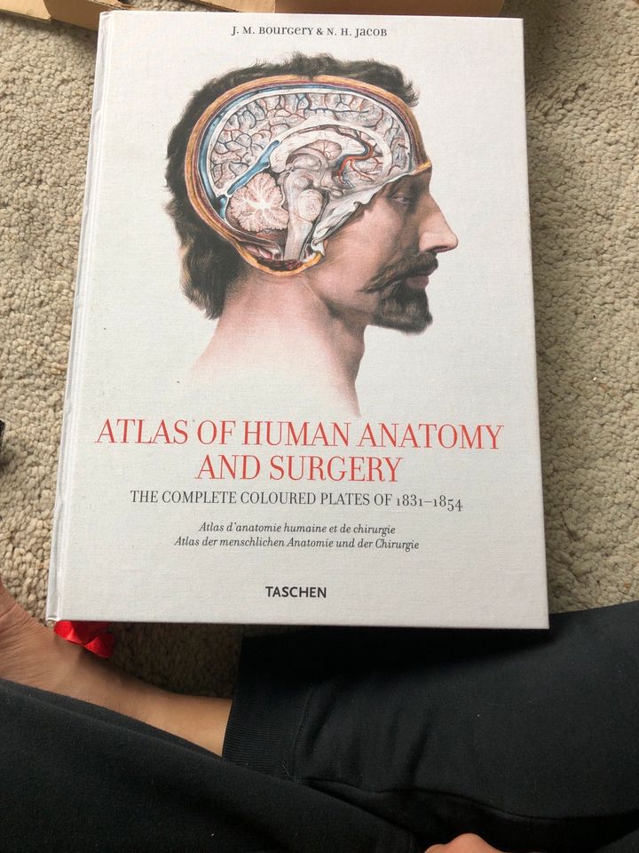 Taschen Atlas of Human Anatomy and surgery in Bremen