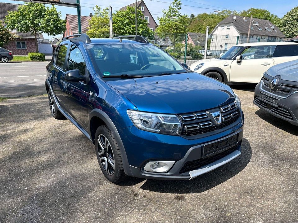 Dacia Sandero II Stepway Celebration NAVI*KLIMA*KAMERA in Recklinghausen